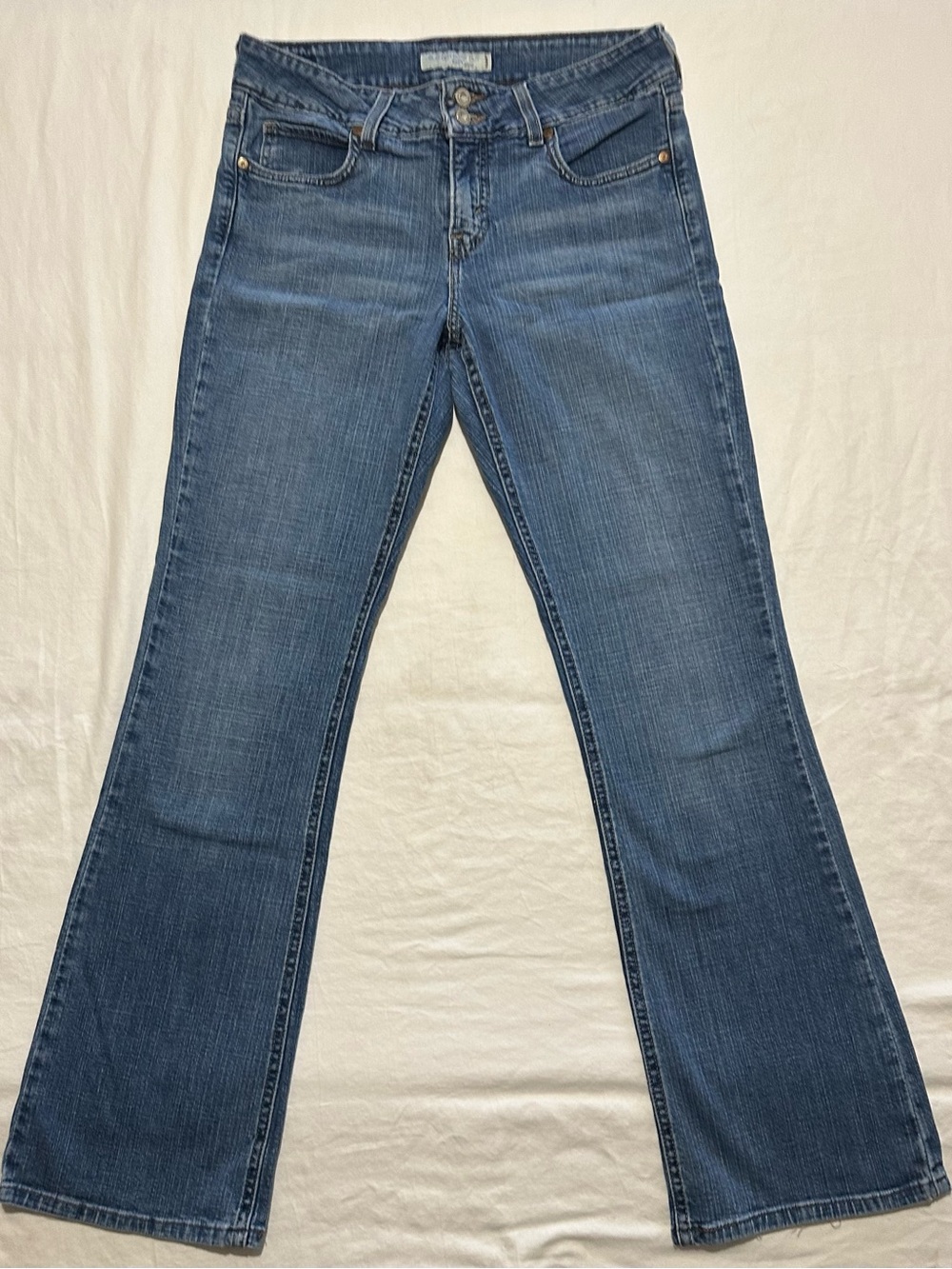 VTG Y2K Levi's 526 Slender Bootcut Jeans Wash. 6 Med